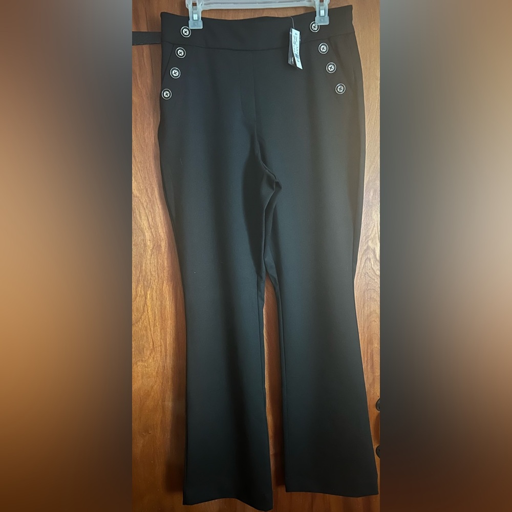 Stretch dress pants with buttons on the side New York and Company size Lg